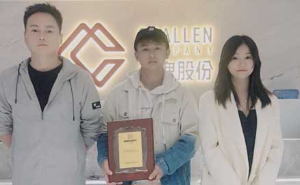 成都的周先生签约加盟帽牌货冒菜