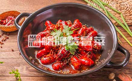 中国餐饮产业收入超4万亿元，人力成本上涨引关注