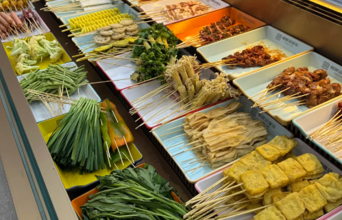 新手开冒菜店愁客源？