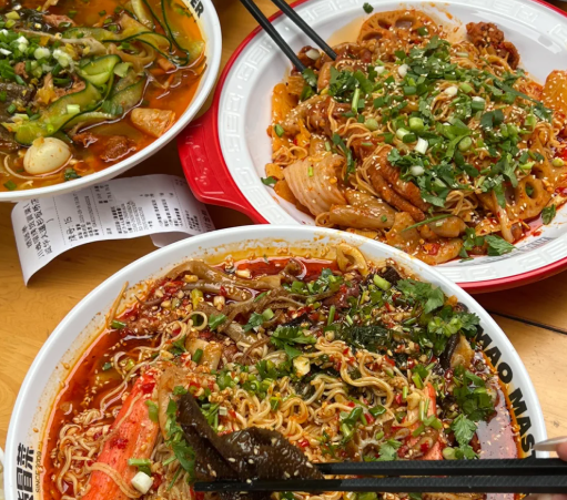 冒菜店选商场还是社区比较好呢？